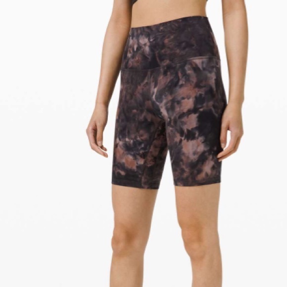 Lululemon Align Short 8" *Diamond Dye
Diamond Dye Graphite Grey Pink Pas… - Picture 6 of 14